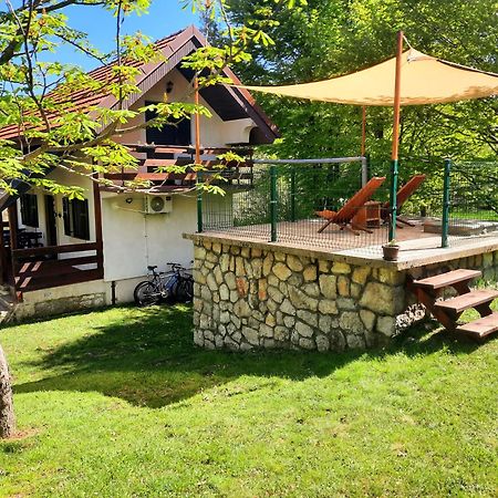 Lovcen4Me Villa Cetinje Exterior foto