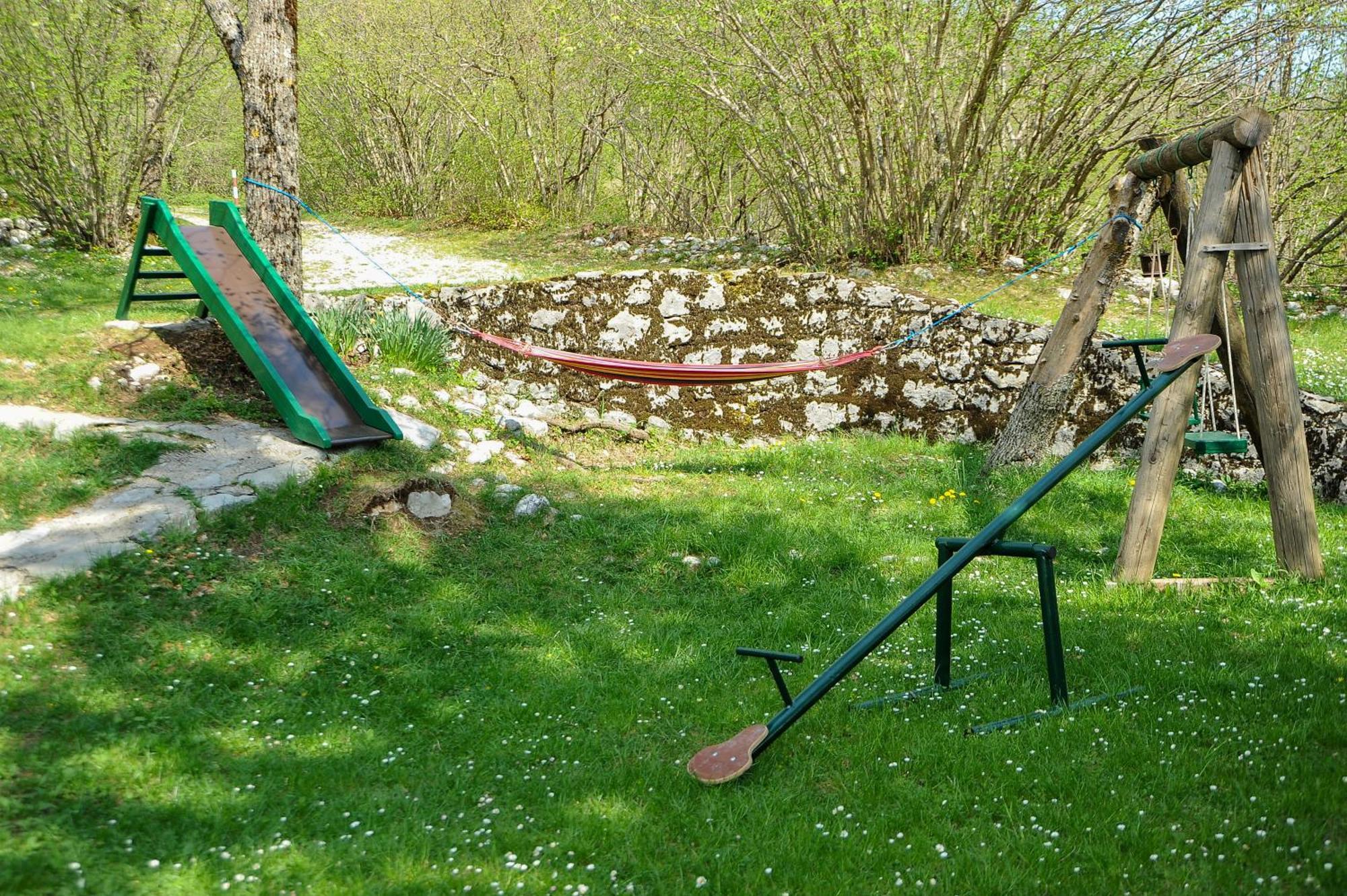 Lovcen4Me Villa Cetinje Exterior foto